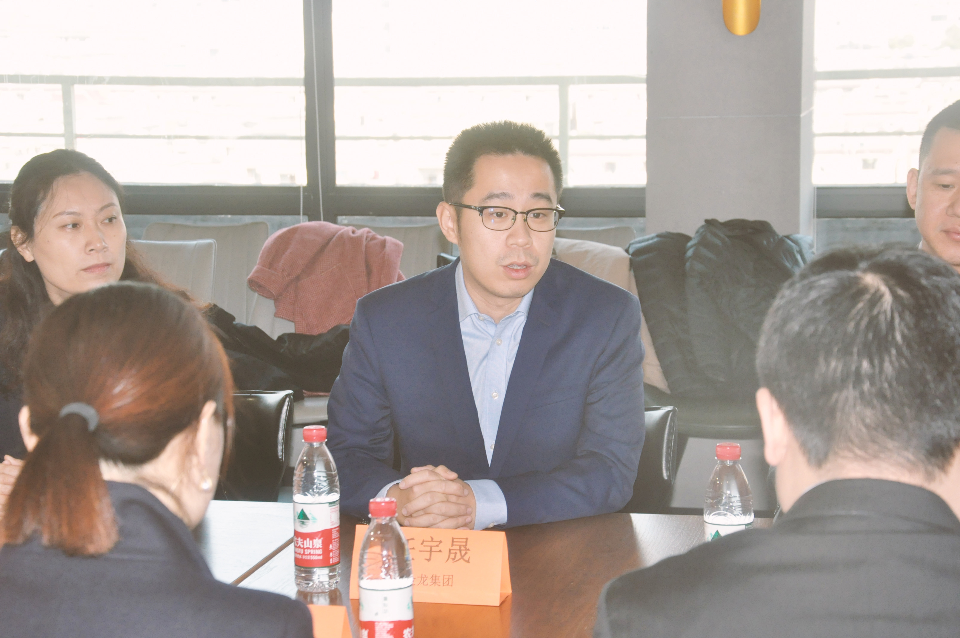 閲戦緳闆嗗洟鏁村悎,閲戦緳闆嗗洟绛剧害