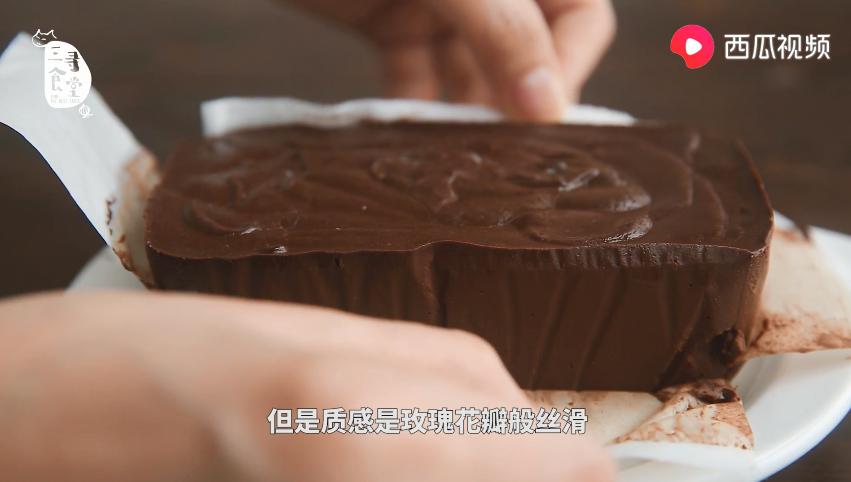 自制懒人熔岩巧克力不用淡奶油,冰山熔岩巧克力懒人做法