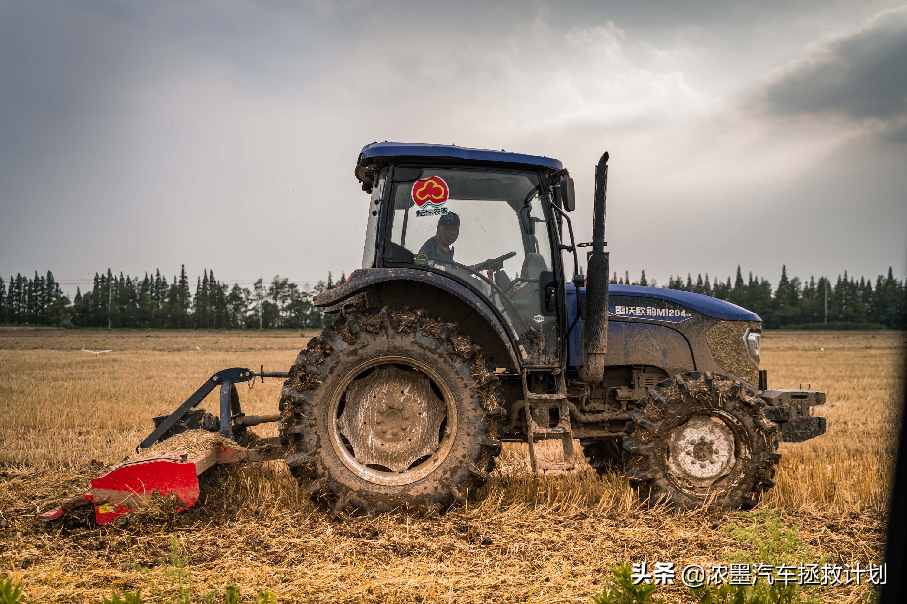 「妙手生花」重建一台战损级桑塔纳，带给它历经千般后的华丽重生
