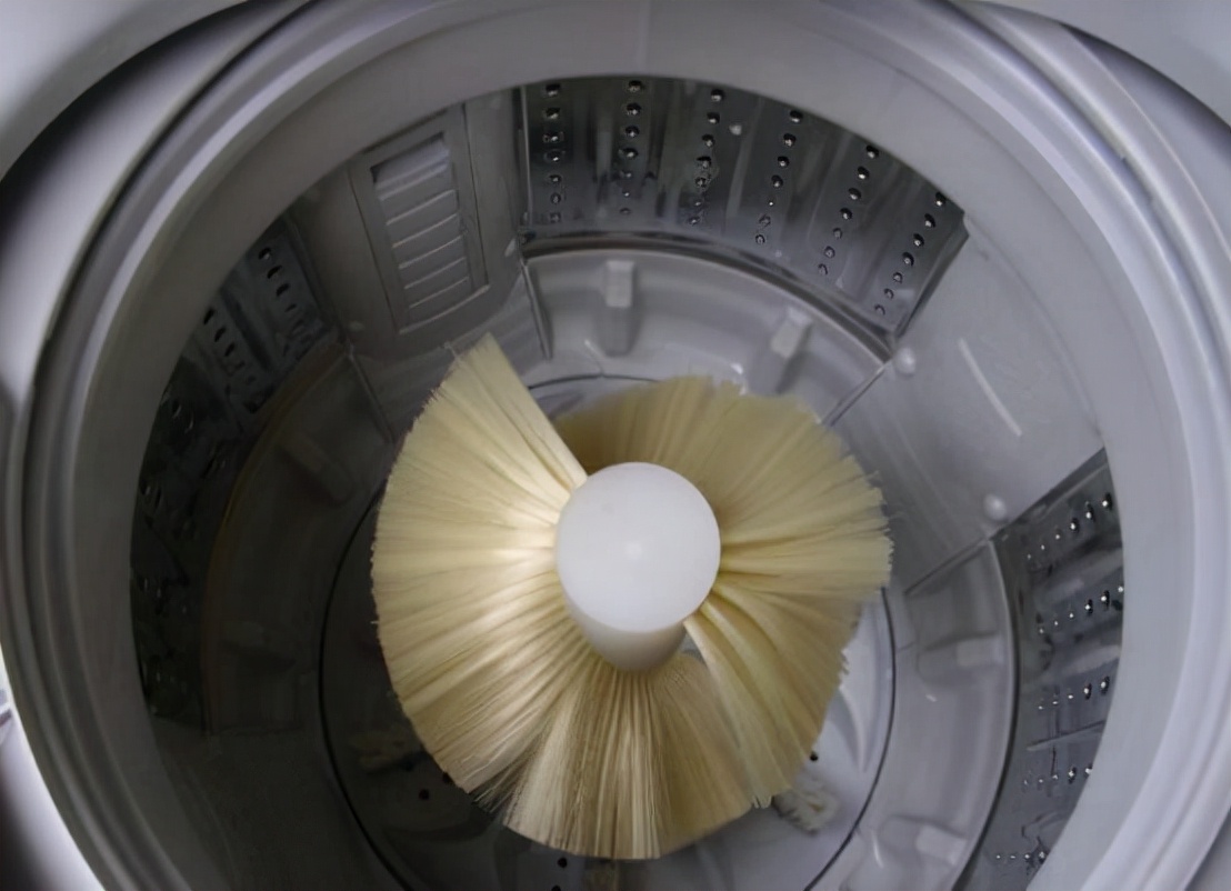 鎳掍汉缁忔祹娲楅瀷琛屼笟,鎳掍汉缁忔祹姝ｅ湪鍏磋捣