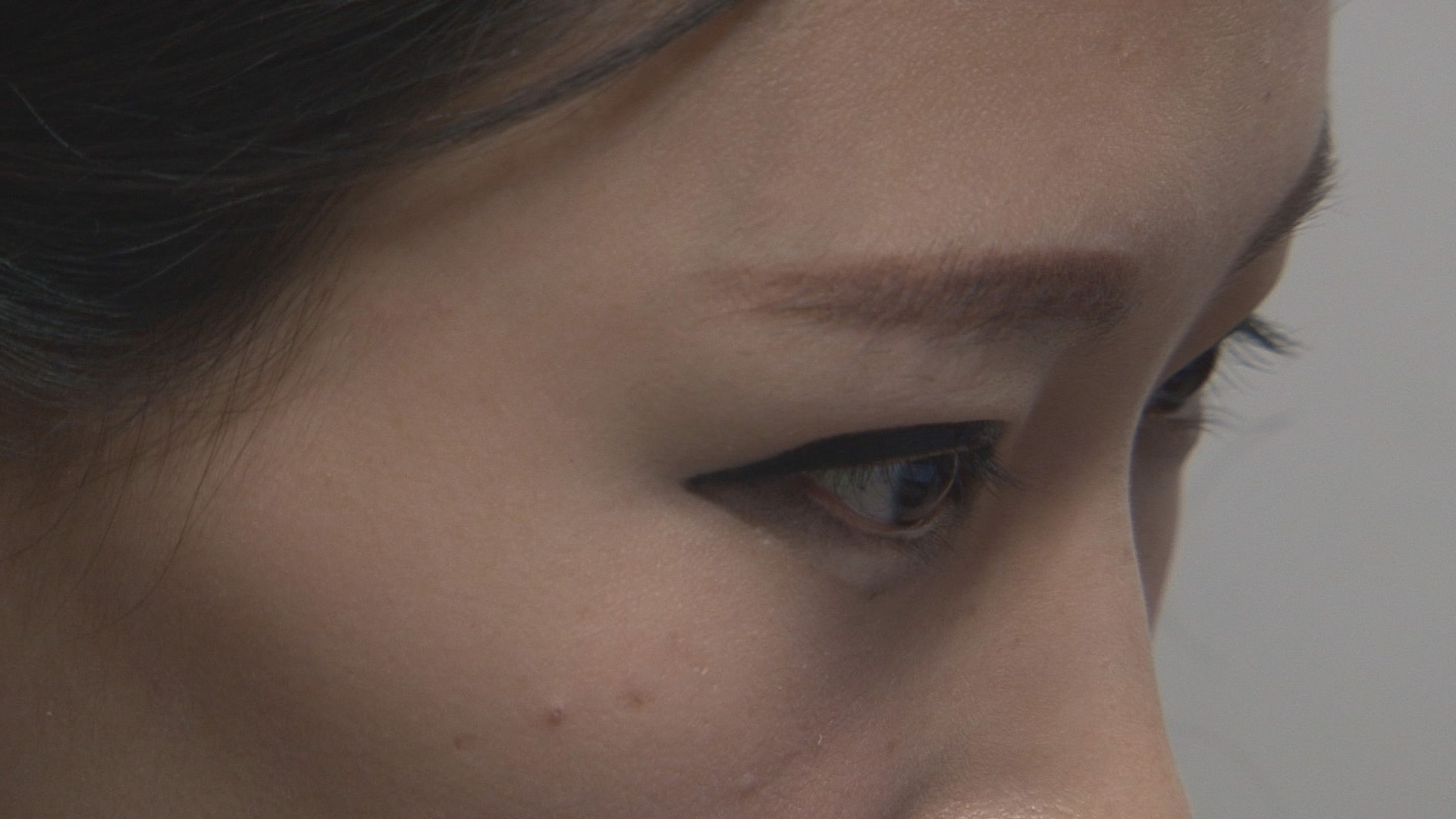 早起眼屎多是肝不好吗,早起眼屎多是上火了么