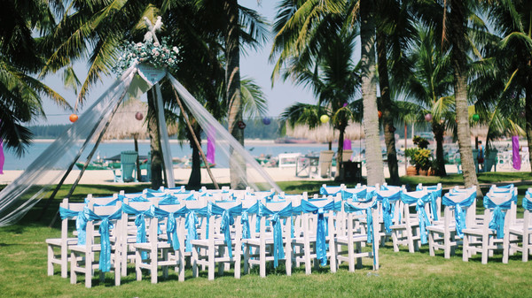 茂名浪漫海岸旅游度假区攻略,茂名浪漫海岸旅游度假区视频