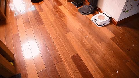 目前最好的擦地机器人,最新擦地机器人视频