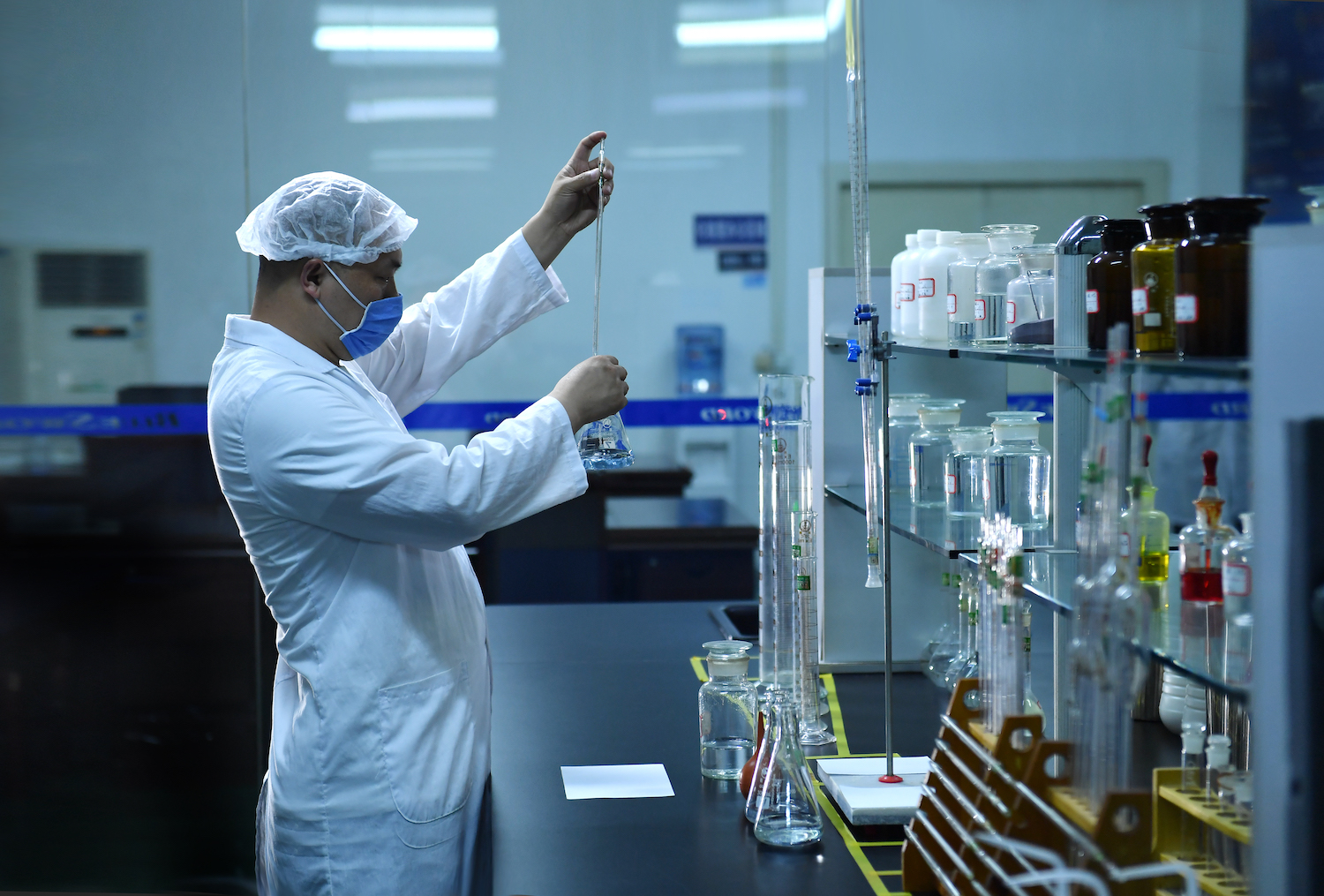 四川蓝剑饮品集团上市,四川蓝剑饮品集团营业额