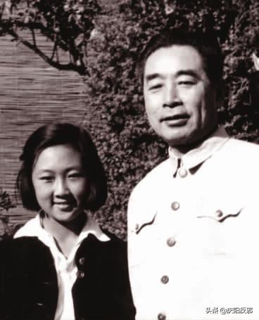 周家各房今何在?周秉德忆伯父一介平民周恩来