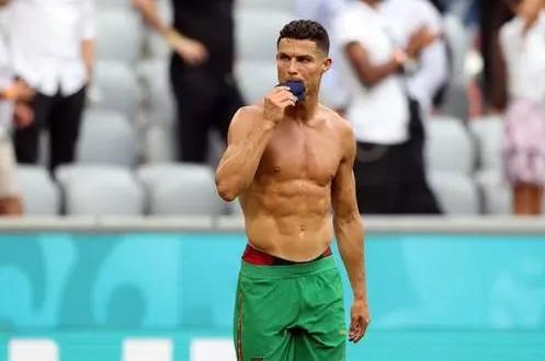 克洛泽k神无双视频,克洛泽k神高清图片