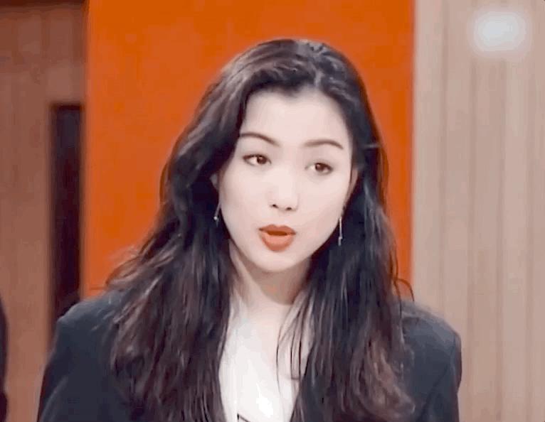 和49岁的她比，流量们的努力好廉价