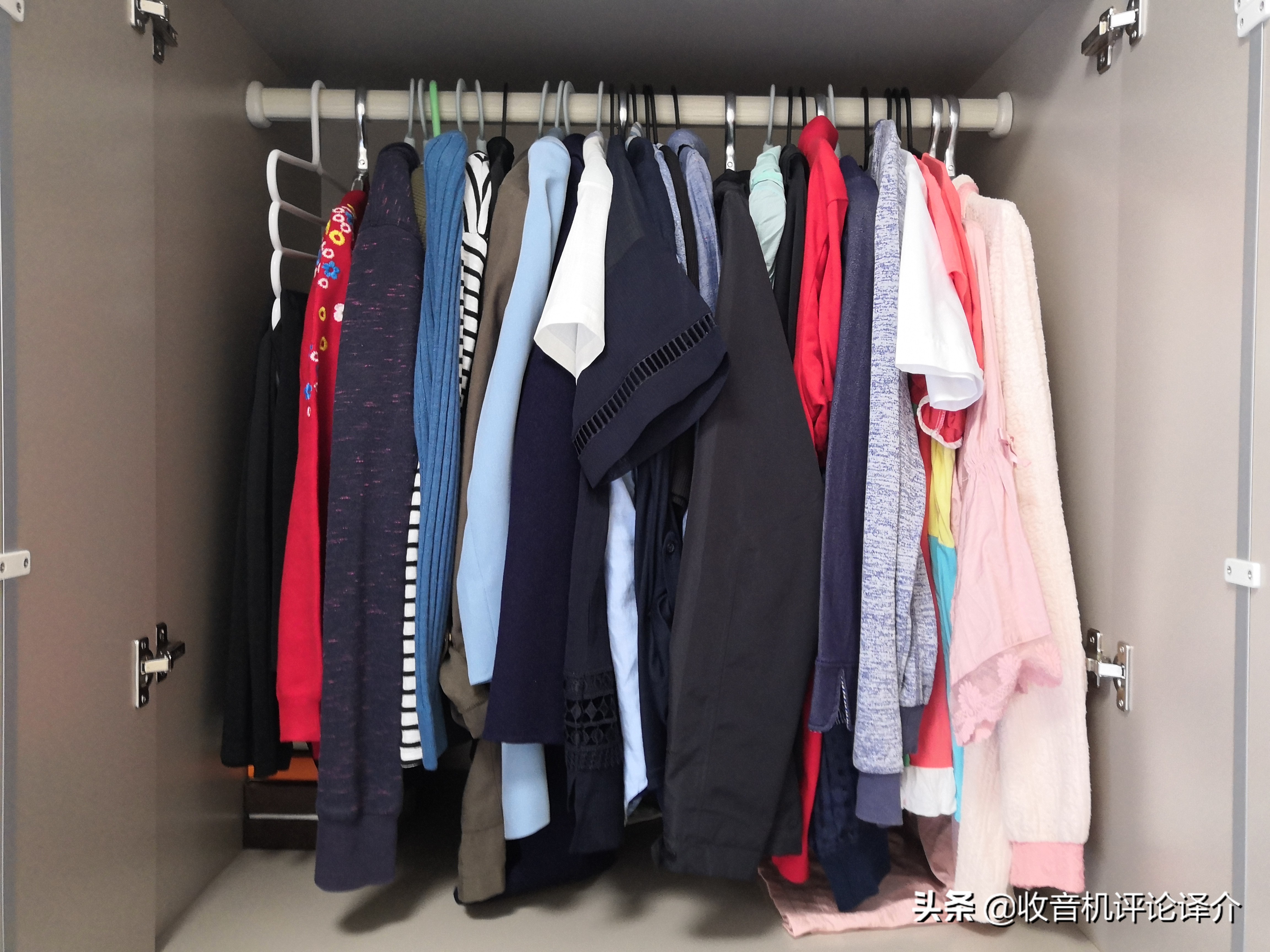 手持挂烫机再也不怕衣服皱巴巴了,挂烫机的正确使用方法衣服