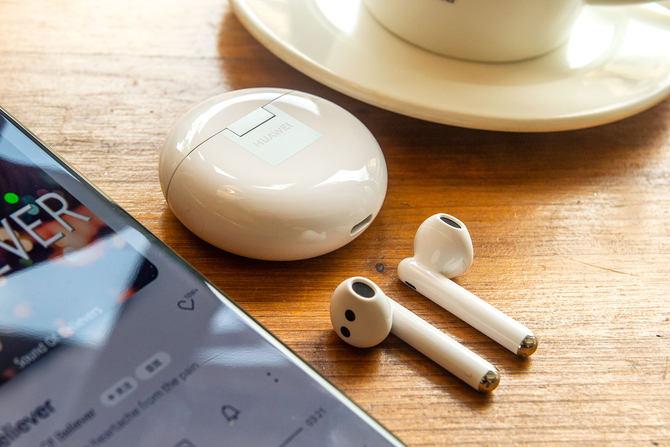 华为freebuds4降噪耳机惊艳亮相,freebudspro和freebuds4e哪个好