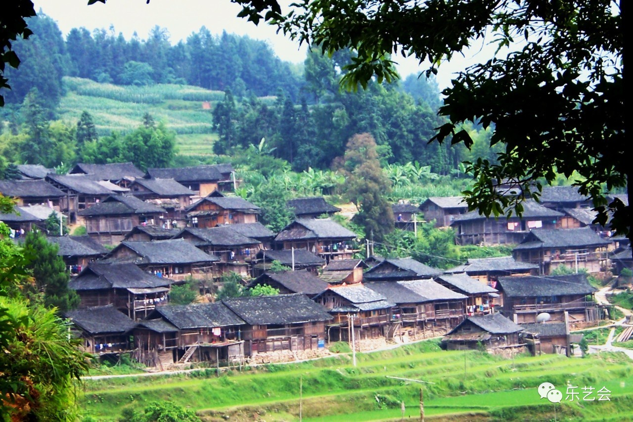 龙光鹏：水书民俗钱币与水族节日