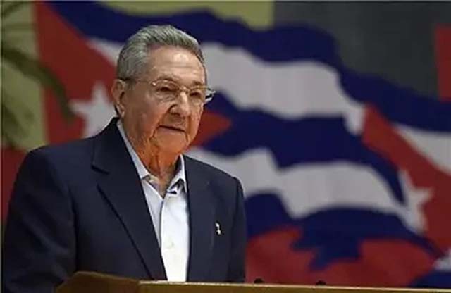 卡斯特罗将长子踢出继承人选，2011年卸任后，让80岁的弟弟接班