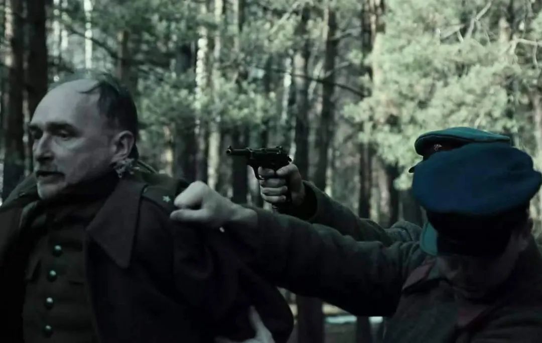 解密波兰卡廷事件惨案,卡廷惨案的波兰军官怎么被俘的