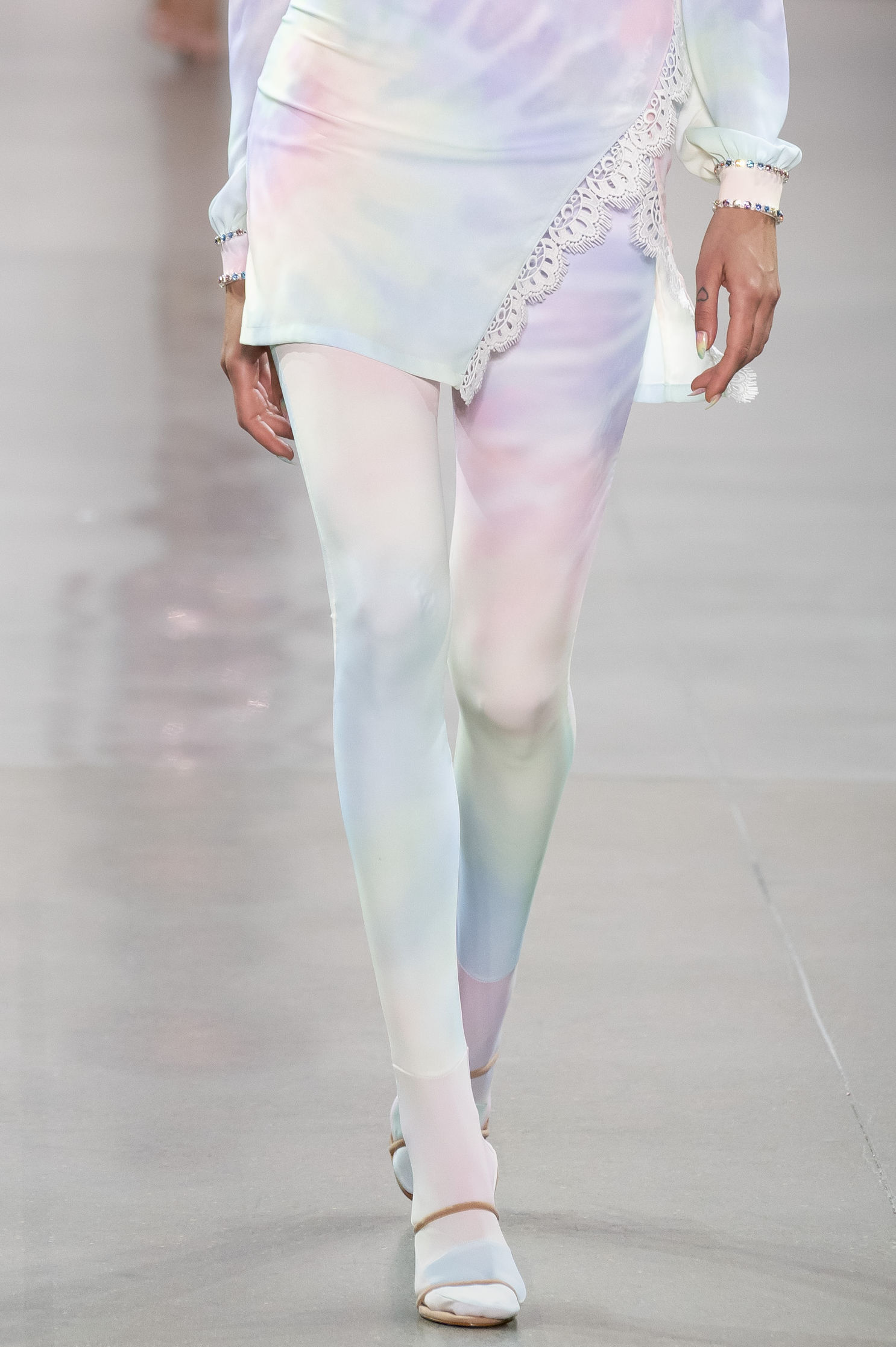 2019春季潮品女袜,2022年流行女袜子春夏潮