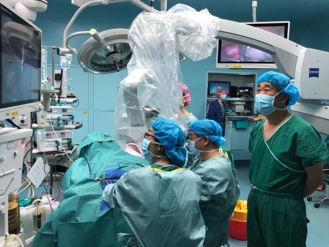 人工耳蜗移植术,人工耳蜗植入手术与听骨链修复术