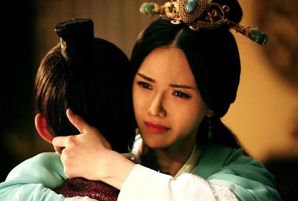 郭女皇和曹丕的关系,郭女王和曹丕