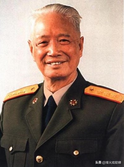 张震:朝战重创美军,78岁想退休,*小平邓**:老伙计,再干一届