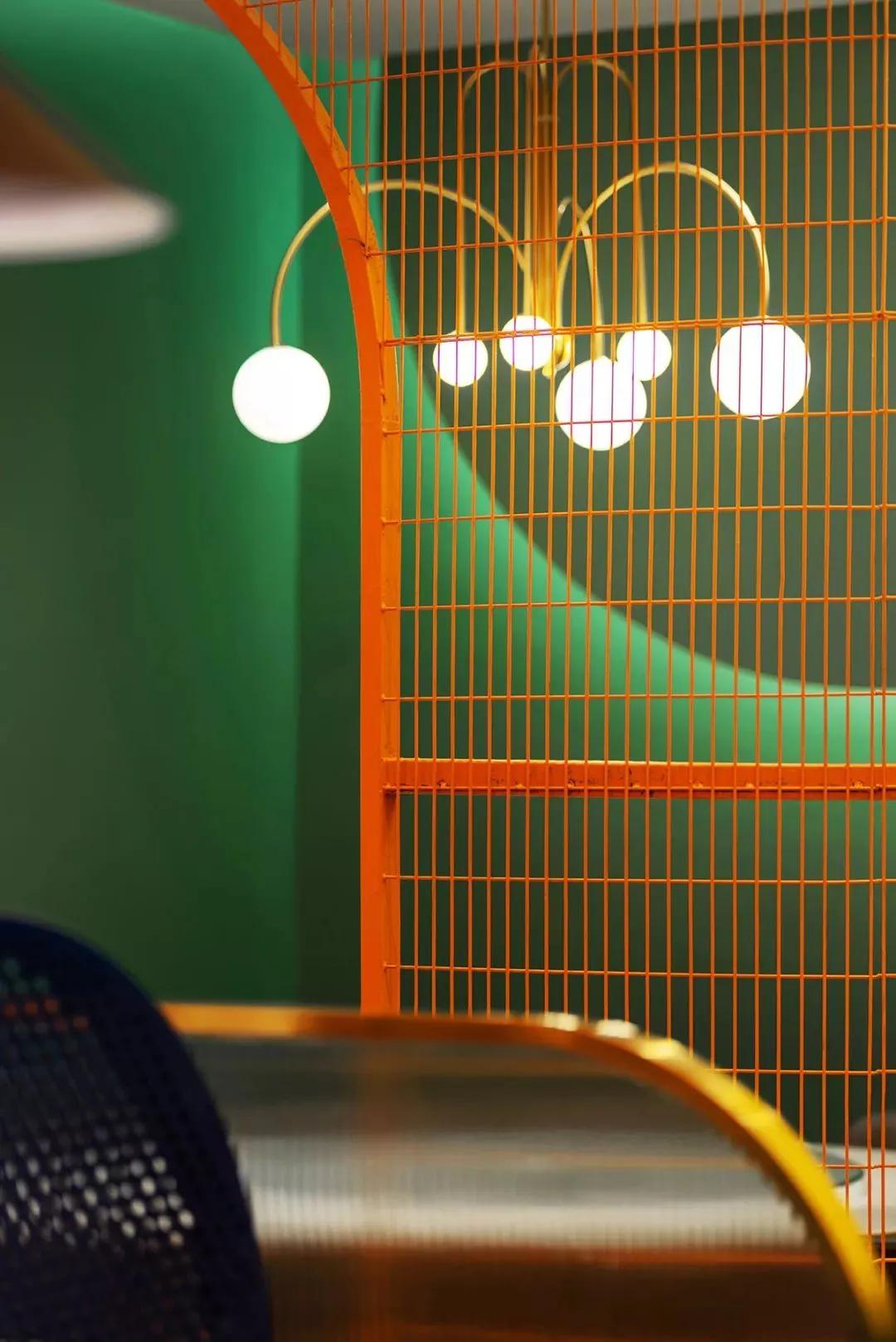 晚餐时间到！餐厅运营、清洁、设计和设计，一站式搞定