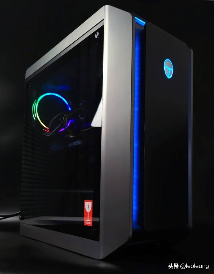 雷神黑武士主机评测,雷神主机黑武士光剑