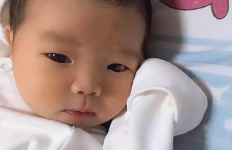 宝妈生产时突然大出血,宝妈生孩子大出血