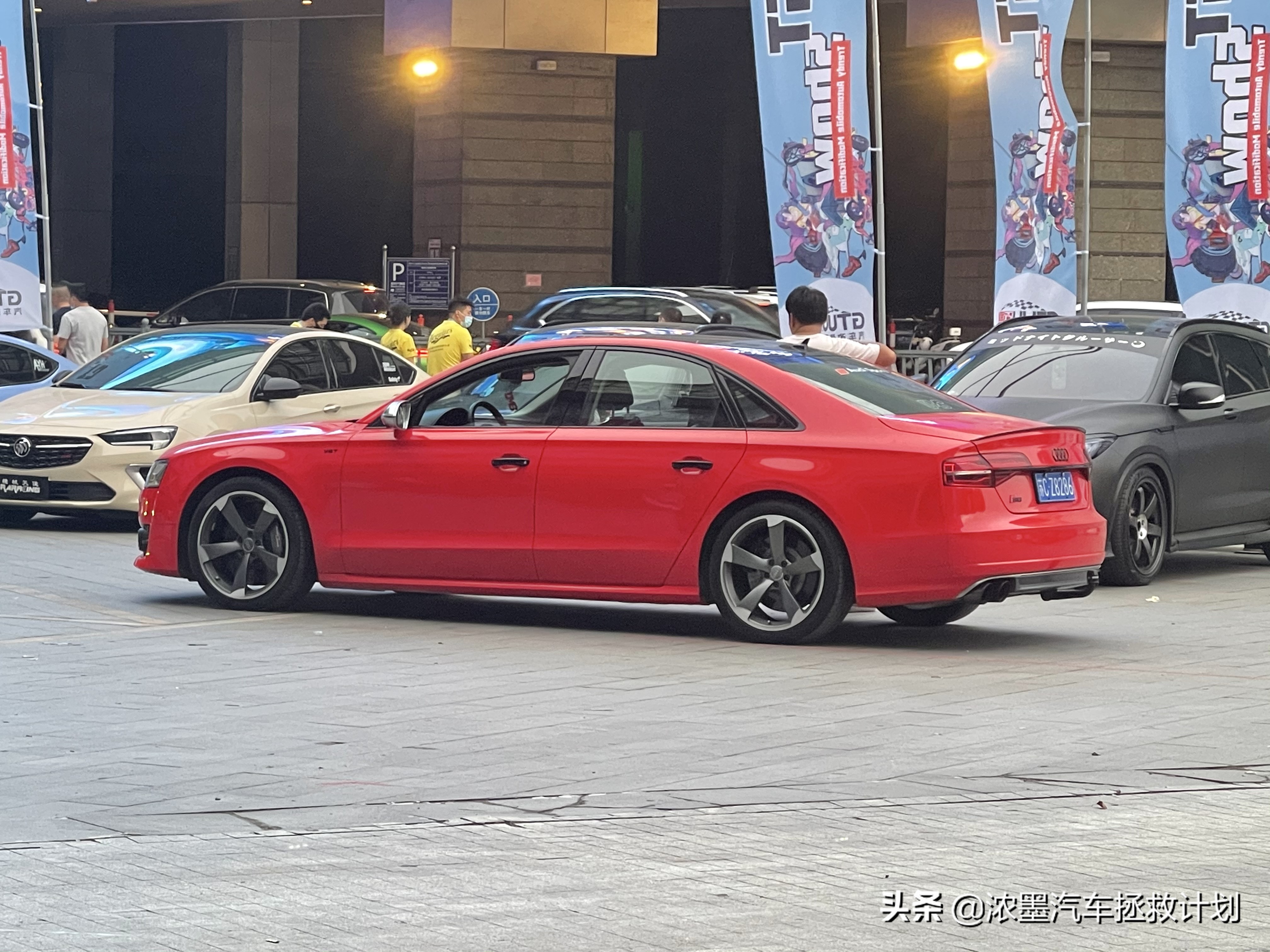 最成功的一代奥迪a8,驾驭科技