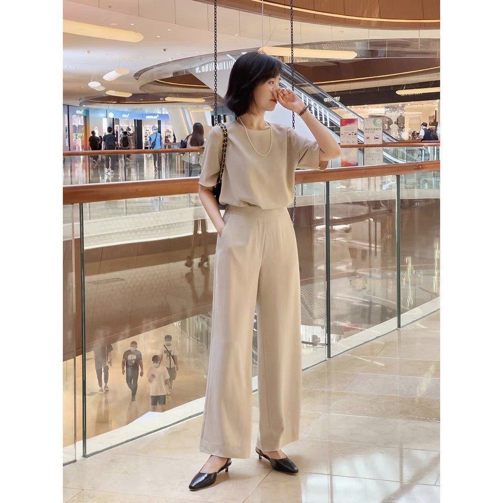 适合18岁穿的穿搭博主,身高158穿搭博主体重120