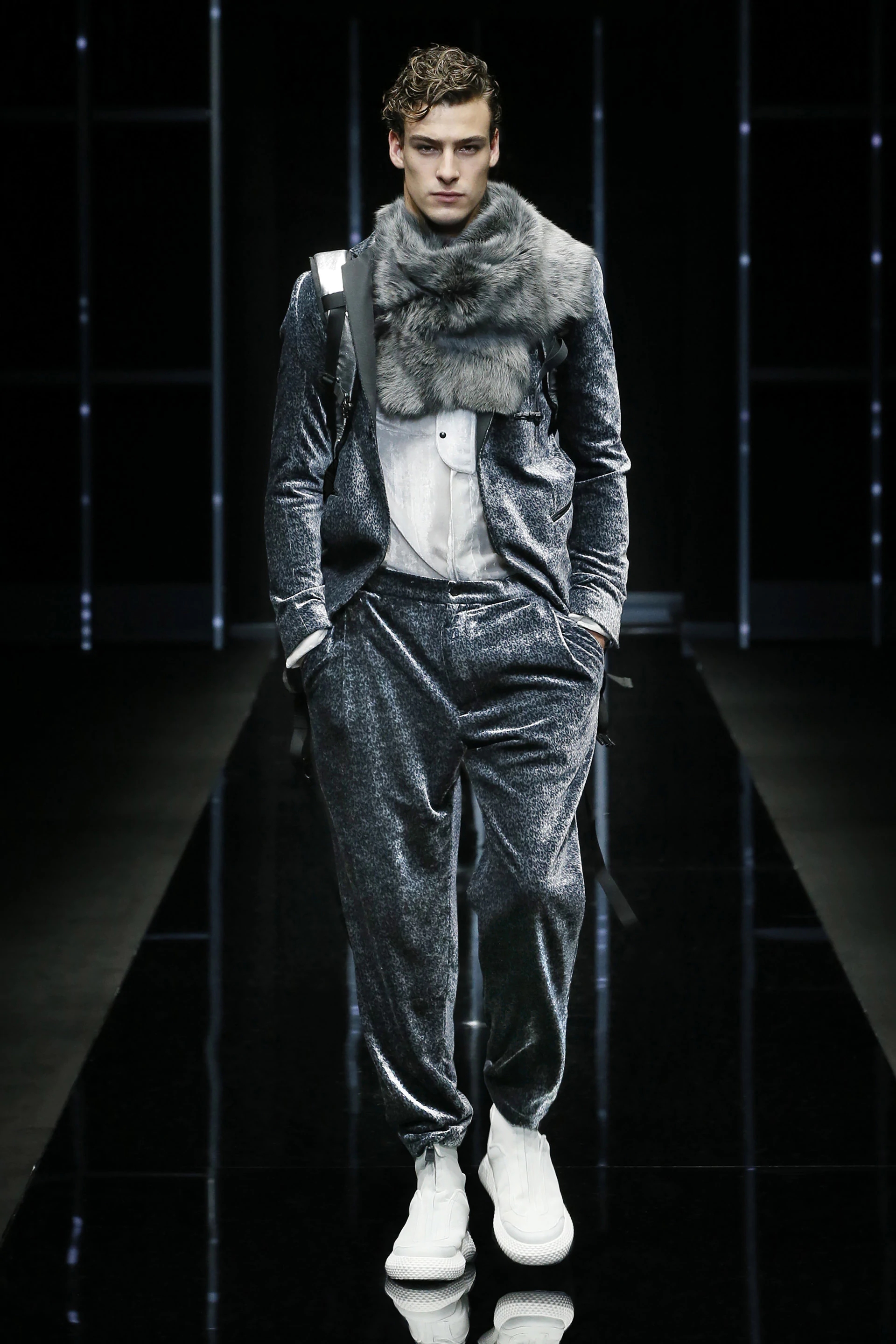 armani秀场男装秋冬2023,giorgioarmani男装胡歌