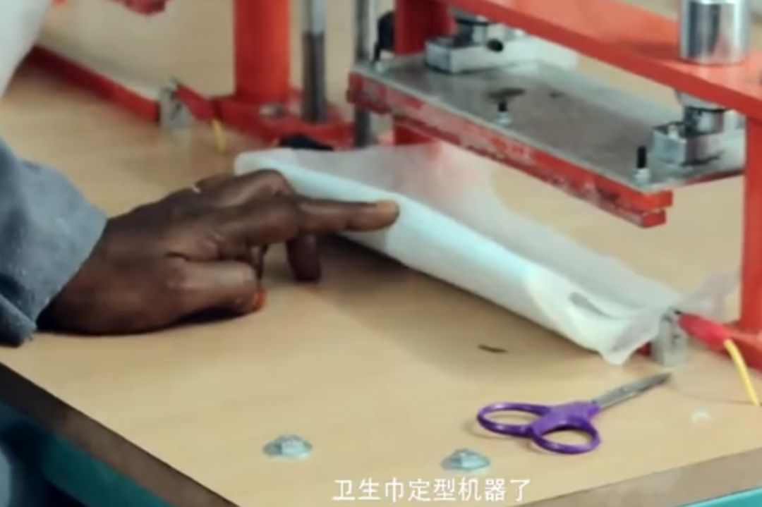 他掀起的姨妈巾革命，拯救了亿万印度女性！