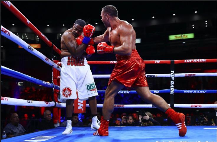 乔书亚下一年三场比赛,乔书亚与纳干诺谁赢了