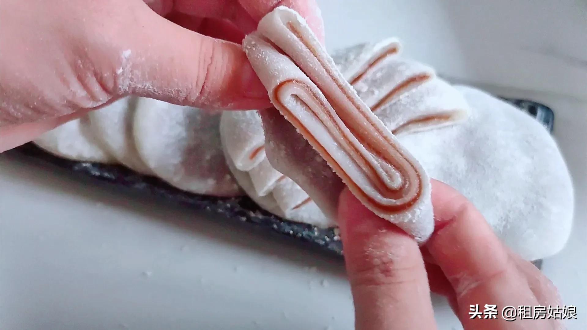 糯米粉最简单的做法无技巧,250g糯米粉放多少毫升水做驴打滚