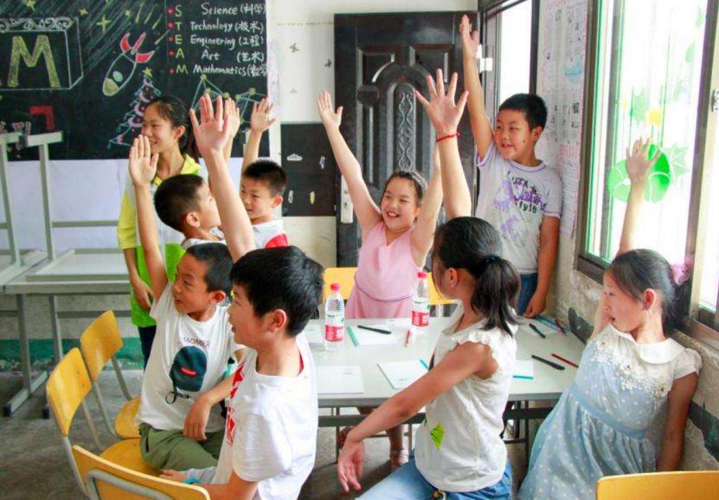 孩子太胆怯不敢发言怎么办,孩子胆小不敢举手发言