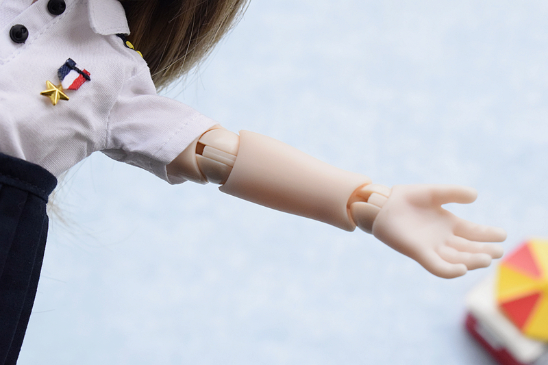 bjd娃娃最便宜但又是最好看的,bjd娃娃小巧