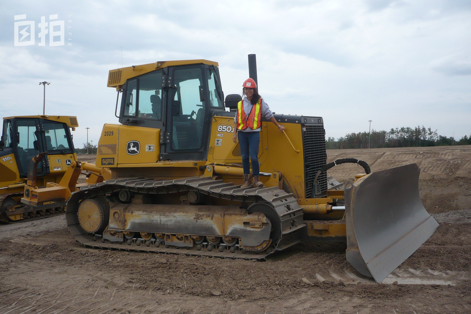 在加拿大放弃学位开挖掘机,在加拿大开挖掘机