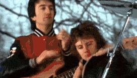 零基础如何学会弹钢琴软件,免费钢琴入门学习app天天弹钢琴