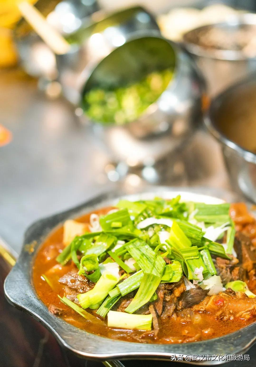 武汉樱花开完整版视频,武汉东湖樱花开的视频