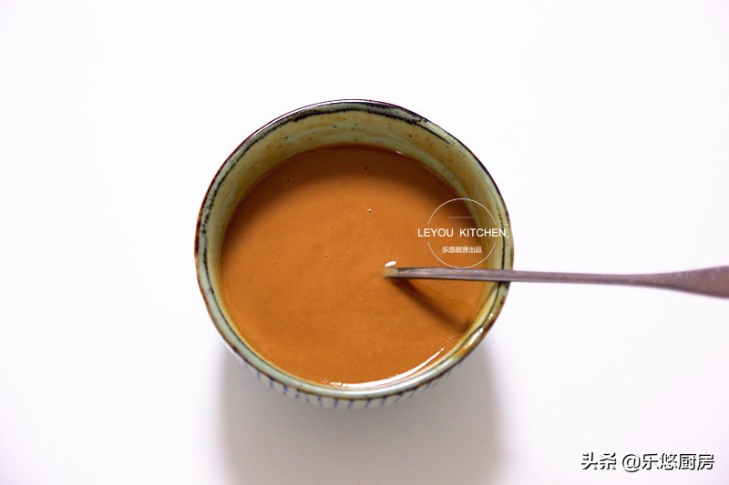 天热不想做饭那就来碗凉面,天热吃碗凉面清爽可口