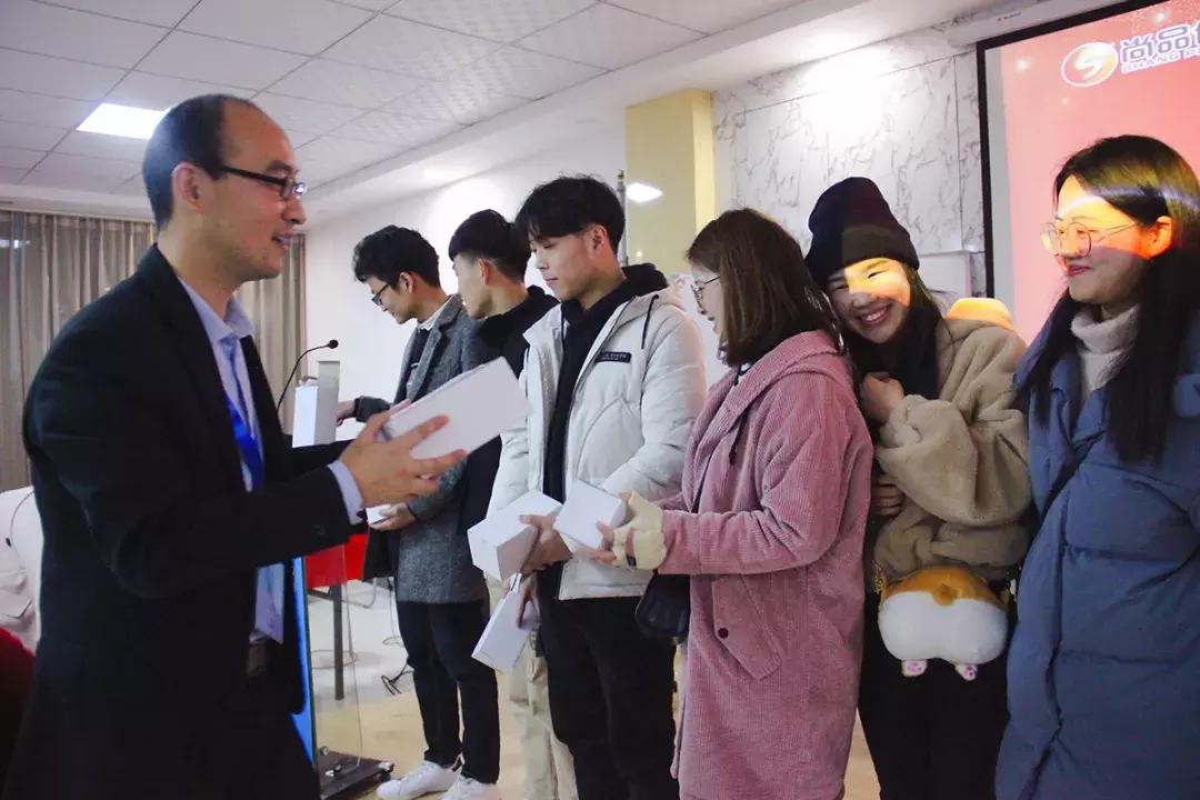 校企携手育英才共创未来新篇章,校企合作谱新篇协同育人