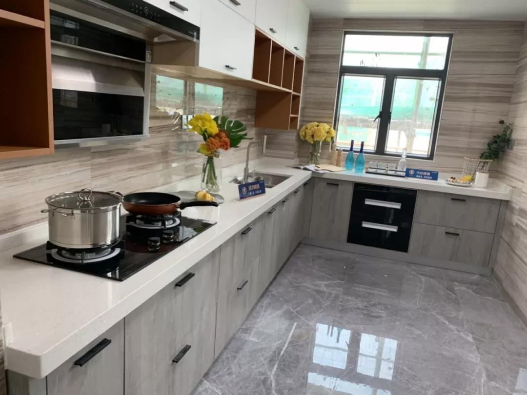 海景明珠新城4期123样品房,海景明珠电城楼盘带装修