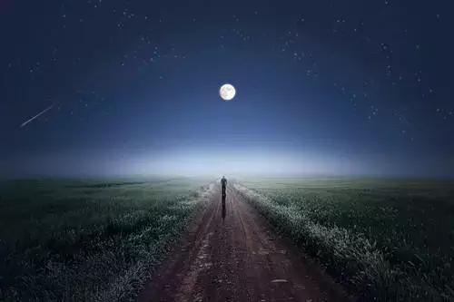 前路漫漫吾当努力,长路漫漫仍需努力