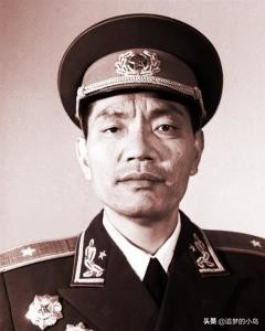 广州军区第一任司令员是谁,历任广州司令员