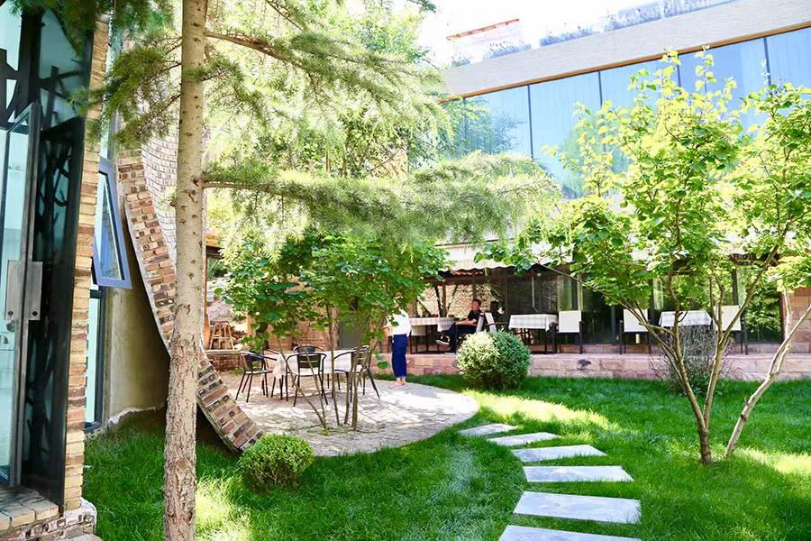 兰州不得不去的花园餐吧,兰州啤酒花园餐吧