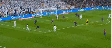 西甲-维尼修斯破门梅西飞铲染黄皇马2-0巴萨登顶