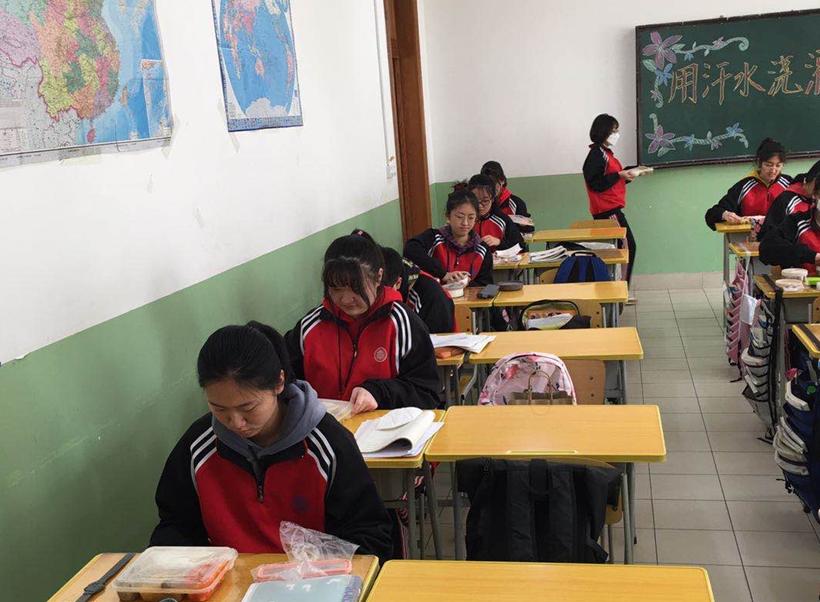 高三学生复课做什么好,高三复课学校在哪里