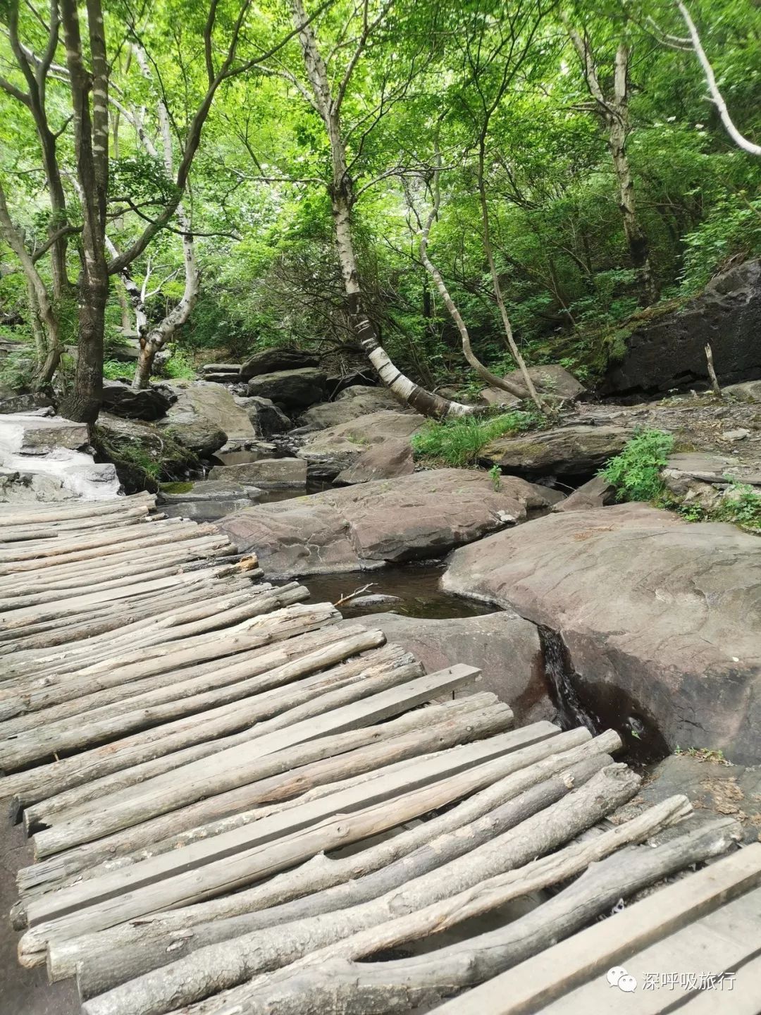 门头沟双龙峡小火车视频,京西小九寨百瀑谷