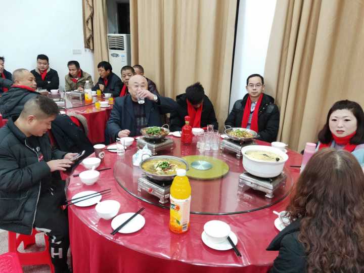 中赋：太湖潘氏颁谱庆典辞（并序）