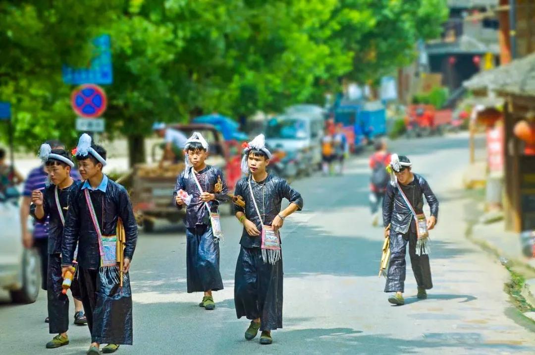 适合夏天去旅游的自驾路线,适合夏季的自驾游路线推荐