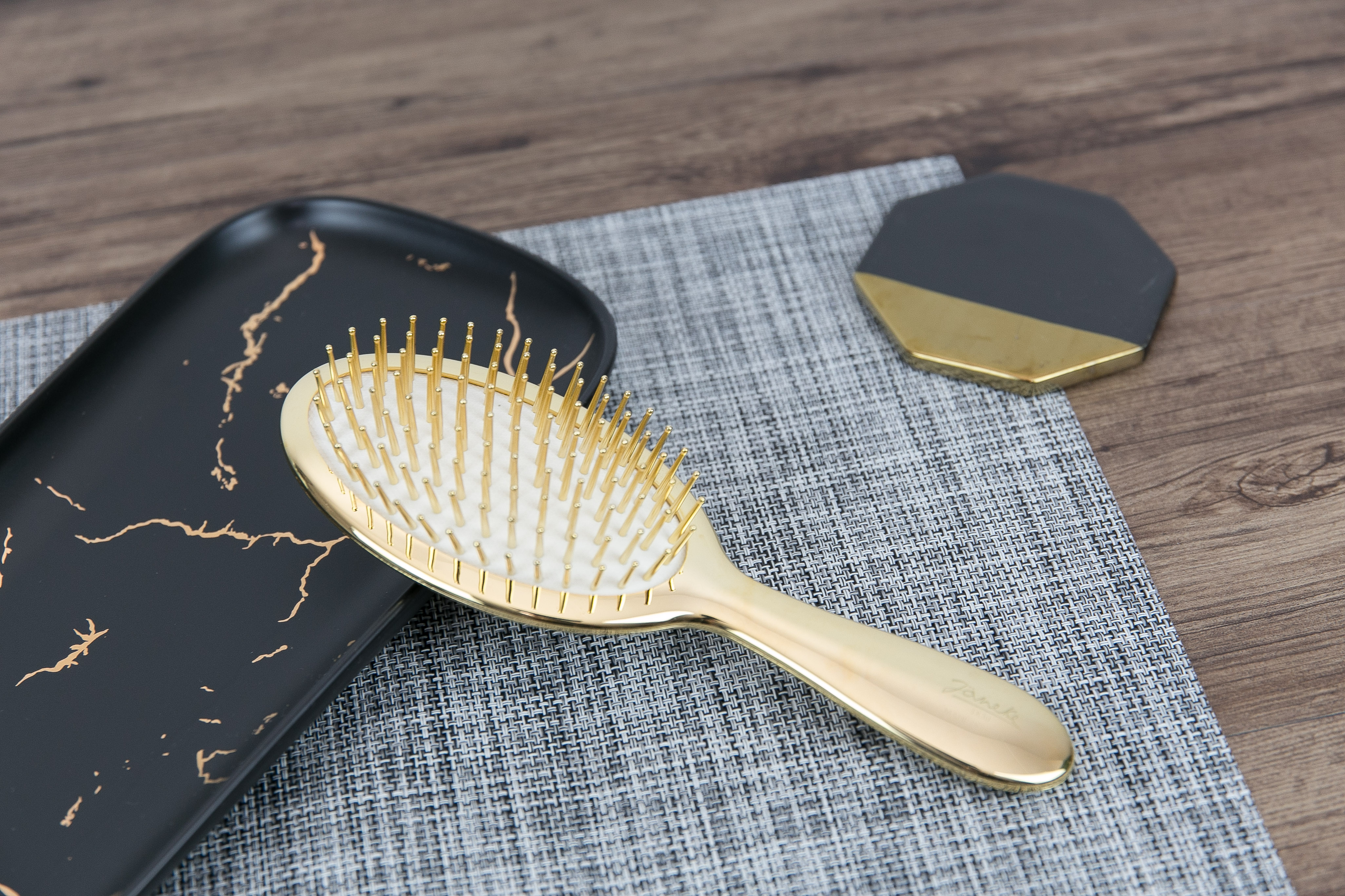 分享最实用的美妆护肤技巧,还在为繁琐的护肤步骤而烦恼吗