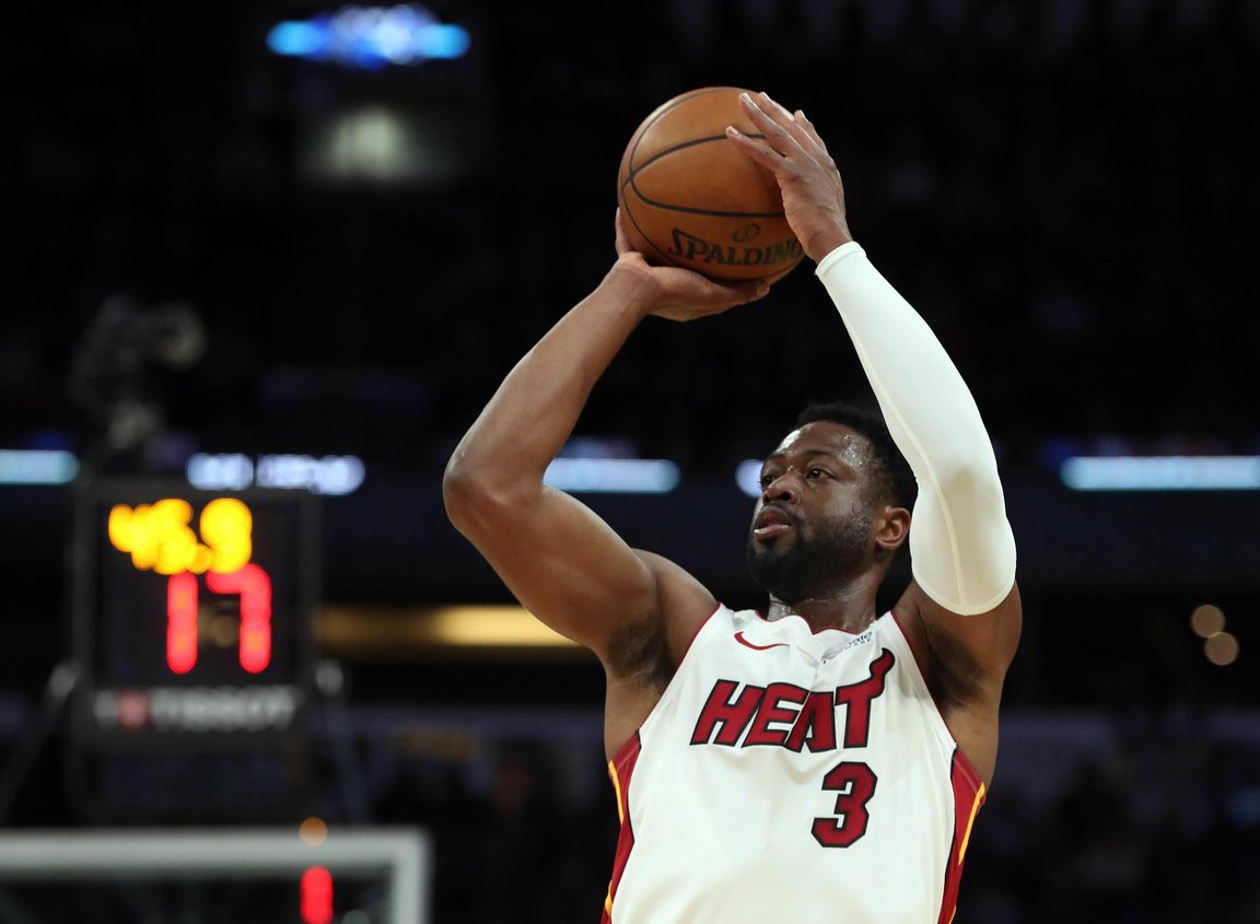 美媒评选詹姆斯热火生涯top10瞬间,库里利拉德杜兰特詹姆斯戴维斯