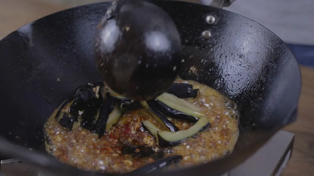 膨胀了，自己在家做的拉面，比大排长队的网红面馆还好吃