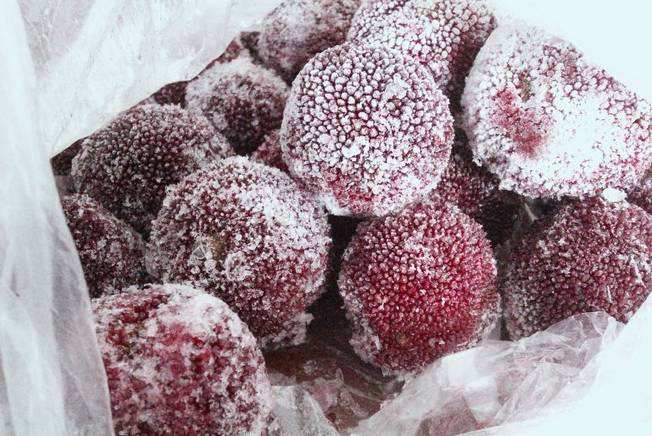 杨梅吃不完怎么做杨梅汁,杨梅吃不完怎么腌制