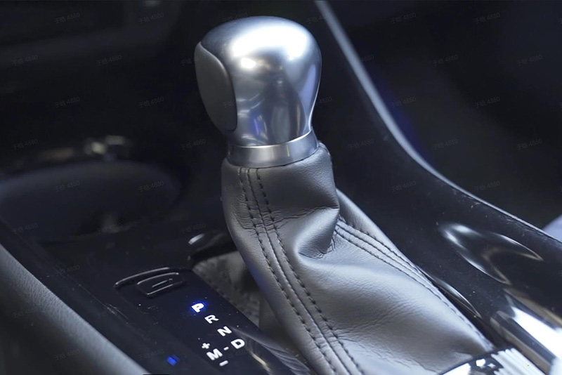 丰田c-hr测试视频,丰田c-hr能上绿牌吗